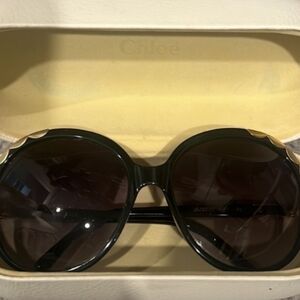 Chloe Vintage Classic Round Black Sunglasses